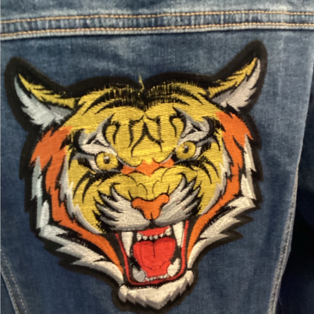 DENIM Distressed Patch Jacket NWT - image 2